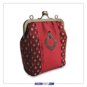 کیف دهانه فلزی مجلسی زرشکی کد B710